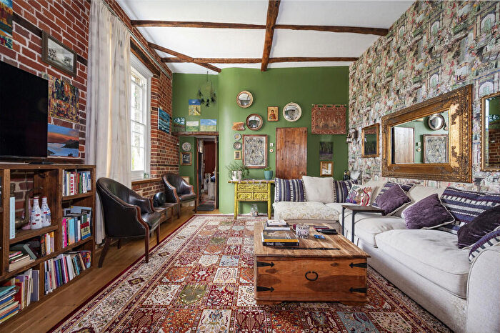 1 Bedroom Apartment For Sale In Sudbury, Suffolk, CO10
