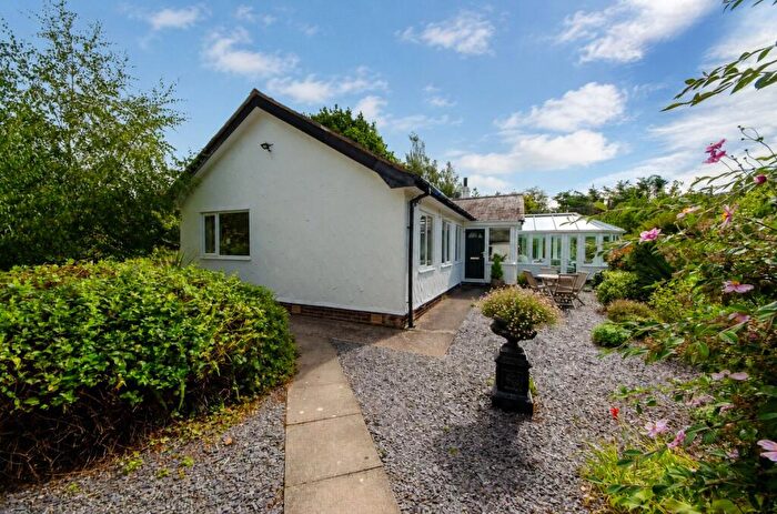 2 Bedroom Bungalow For Sale In Llanbedr-y-Cennin, Conwy, LL32