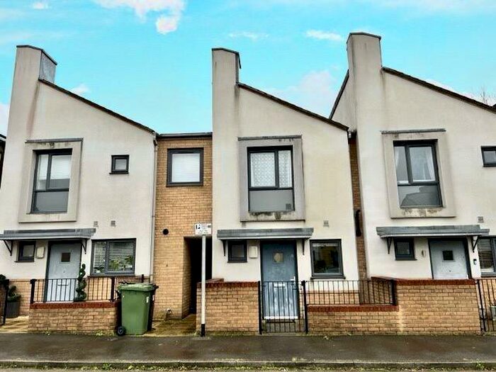 2 Bedroom Terraced House To Rent In Ovington Gardens, Eastleigh, SO50
