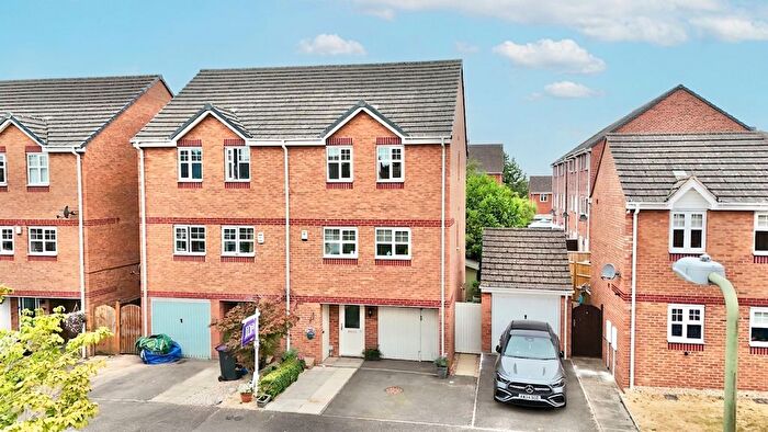 4 Bedroom Semi-Detached House For Sale In Stuart Way, Market Drayton, TF9