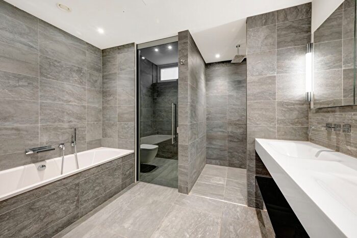 3 Bedroom Flat To Rent In Radnor Walk, Chelsea, SW3