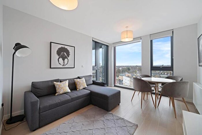 1 Bedroom Apartment To Rent In Lewisham High Street, Tower House, SE13