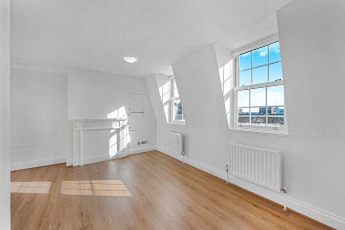 2 Bedroom Flat For Sale In Prince Regent Mews, Euston, NW1