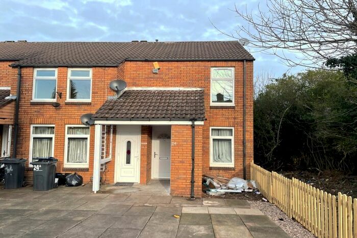 2 Bedroom Flat To Rent In Plowden Road, Birmingham, West Midlands, B33