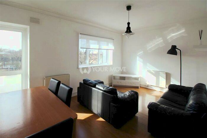 2 Bedroom Flat To Rent In Longbridge Way, London, SE13