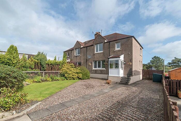 3 Bedroom Semi-Detached House For Sale In Gartwhinzean Road, Powmill, FK14