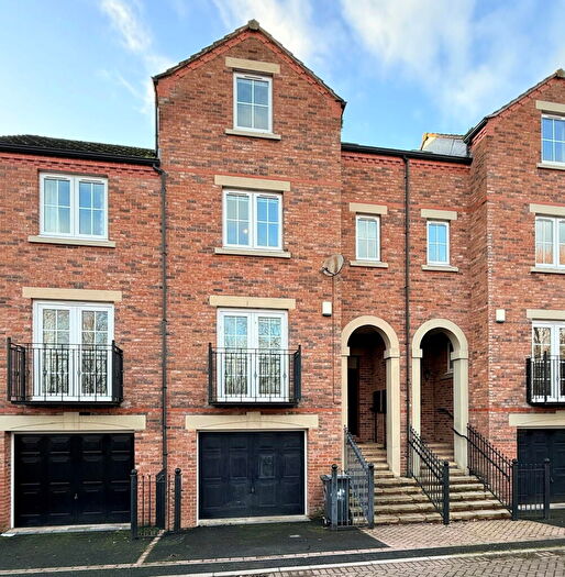 4 Bedroom Town House For Sale In McIllmoyle Way, Denton Holme, Carlisle, CA2
