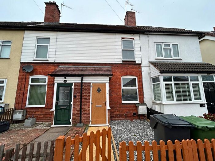 3 Bedroom House To Rent In Brook Road, Rednal, Birmingham, West Midlands, B45