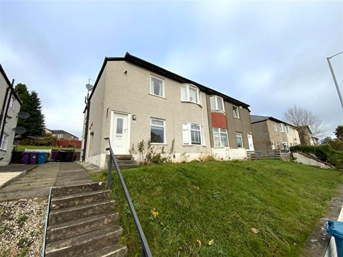 3 Bedroom Flat To Rent In Croftfoot Road, Croftfoot, Glasgow, G44