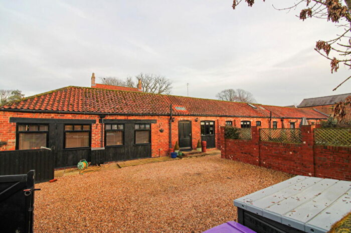 2 Bedroom Barn Conversion For Sale In Hill Road, Springthorpe, Gainsborough, DN21