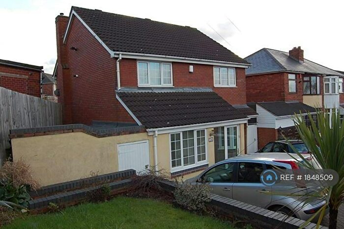 3 Bedroom Detached House To Rent In Robert Street, Dudley, DY3