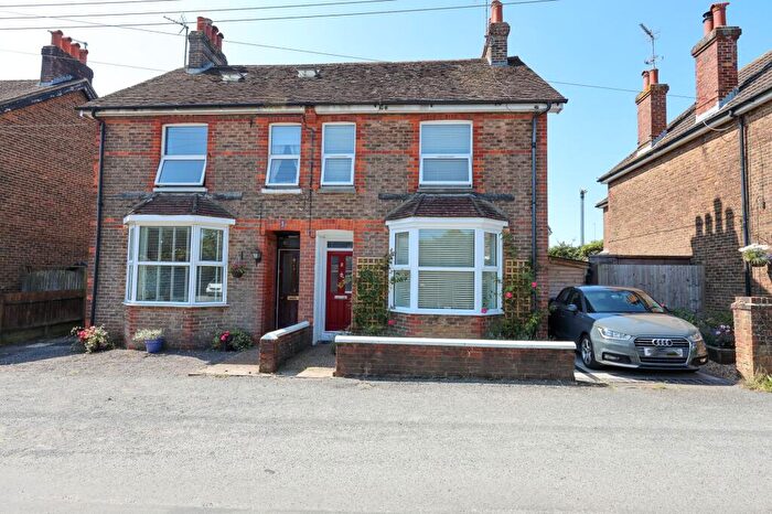 3 Bedroom Semi-Detached House For Sale In Nye Road, Burgess Hill, RH15