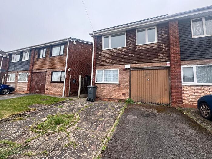 3 Bedroom Semi-Detached House To Rent In Anita Croft, Birmingham, B23