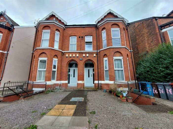 2 Bedroom Flat To Rent In Central Road, West Didsbury, Manchester, M20