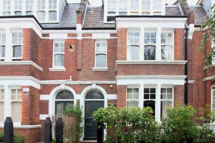 2 Bedroom Flat To Rent In Glenmore Road, London, NW3