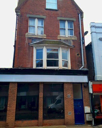 1 Bedroom Flat To Rent In 52A South Street Eastbourne, Eastbourne BN21