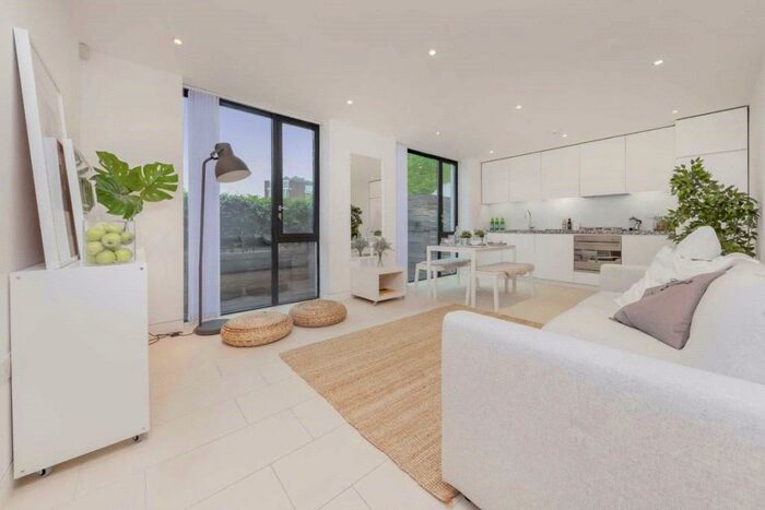 2 Bedroom Apartment To Rent In Latitude House, Oval Road, Primrose Hill, NW1