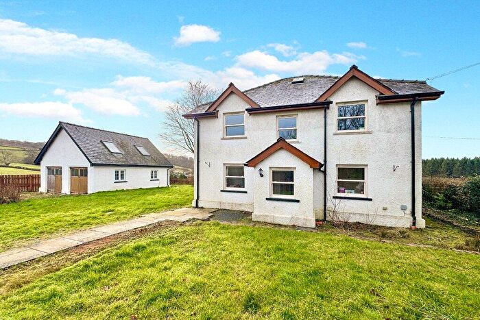 4 Bedroom Detached House For Sale In Llanelwedd, Builth Wells, Powys, LD2