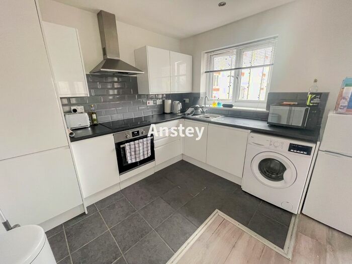1 Bedroom Flat To Rent In Paynes Road, Southampton, SO15