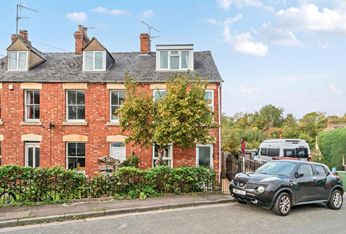 3 Bedroom End Of Terrace House For Sale In Kites Nest Lane, Lightpill, Stroud, Gloucestershire, GL5