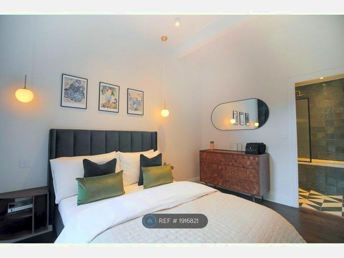 2 Bedroom Flat To Rent In Piccadilly Lofts, Manchester, M1