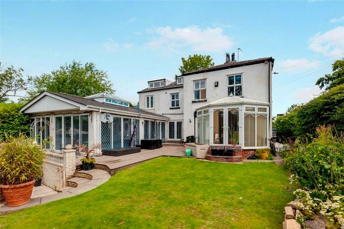 5 Bedroom Detached House For Sale In Mill Lane, Widnes, Cheshire, WA8