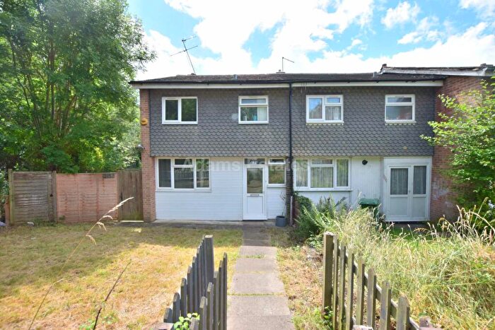 3 Bedroom End Of Terrace House To Rent In Newcastle Road, Reading, RG2