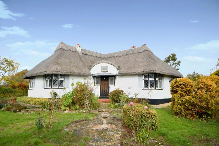 3 Bedroom Bungalow For Sale In Church Road, Rawreth, Wickford, SS11