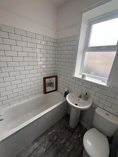 3 Bedroom End Of Terrace House To Rent In Grange Street, Liverpool, L6