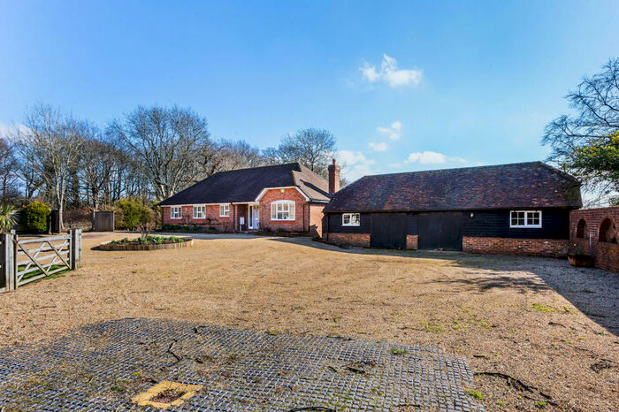 4 Bedroom Detached House To Rent In Detached Property With Annex And Outbuildings, RH5