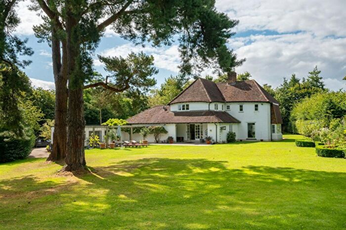 4 Bedroom Detached House To Rent In Staplefield Lane, Warninglid, Haywards Heath, RH17