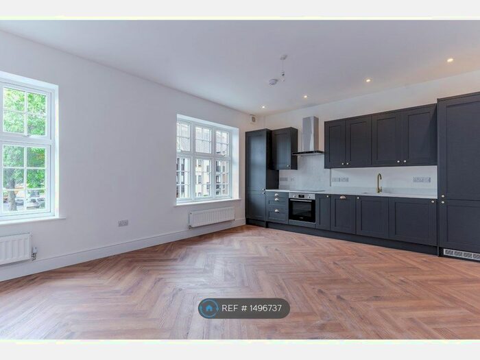 2 Bedroom Maisonette To Rent In Park View, Letchworth Garden City, SG6