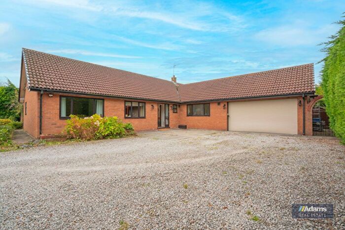 4 Bedroom Detached House For Sale In Upton Lane, Widnes, WA8