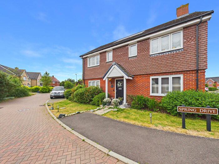 4 Bedroom Detached House For Sale In Spring Drive, Wickfields, Princes Risborough, Buckinghamshire, HP27
