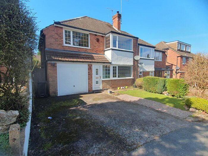 3 Bedroom Semi Detached House To Rent In Wychall Park Grove, Kings Norton, B38