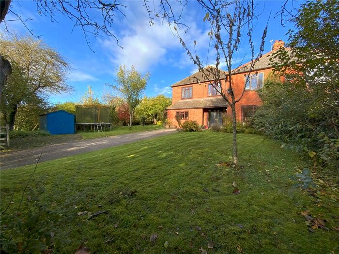 5 Bedroom Semi-Detached House For Sale In Coombe Lane, Enford, Wiltshire SN9