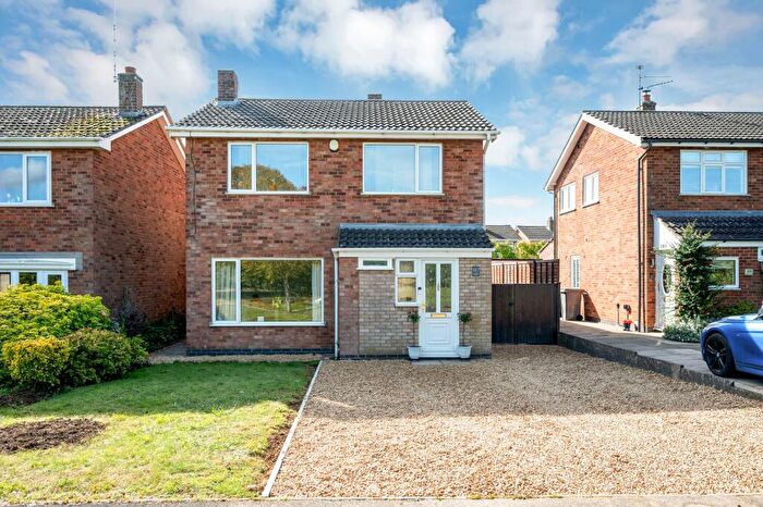 3 Bedroom Detached House For Sale In Casterton Road, Stamford, PE9