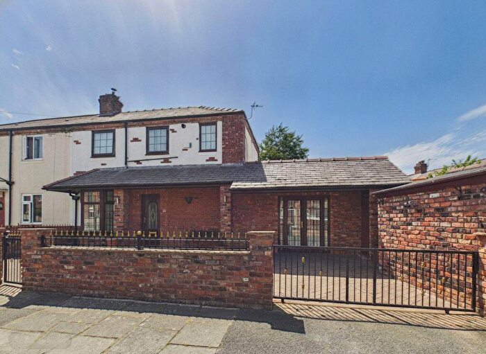 2 Bedroom Semi-Detached House For Sale In Gaskell Road, Eccles, Manchester, M30
