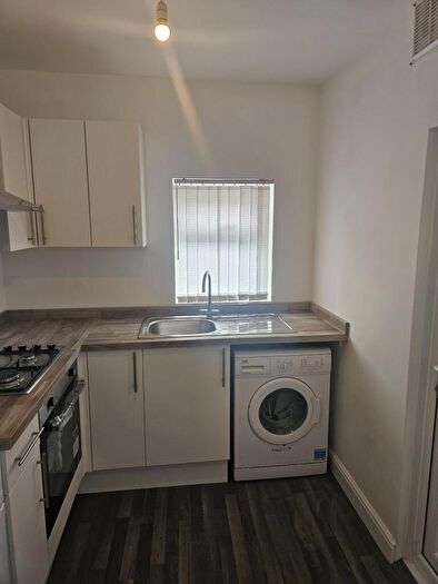 3 Bedroom Terraced House To Rent In Claremont Road, Manchester, M14