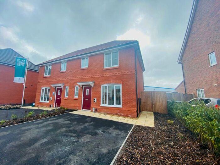 3 Bedroom House To Rent In Spinners Avenue, Wren Green Bamber Bridge, PR5
