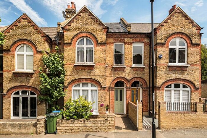 1 Bedroom Flat For Sale In Elliscombe Road, Charlton, SE7