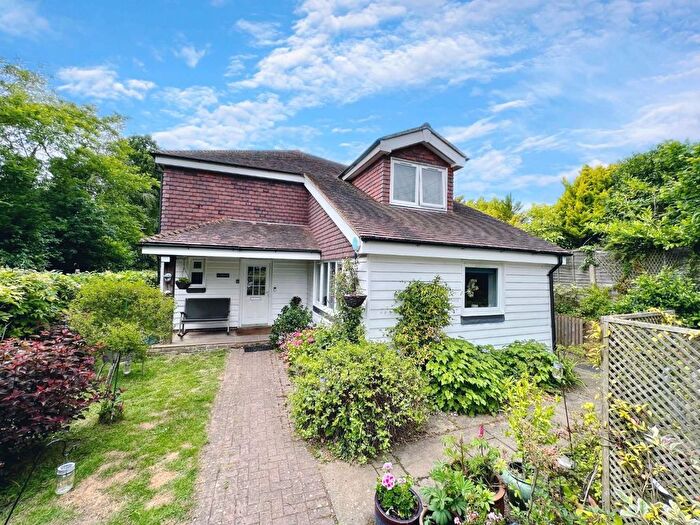 5 Bedroom Detached House For Sale In Shoreham Lane, St. Michaels, Tenterden, TN30