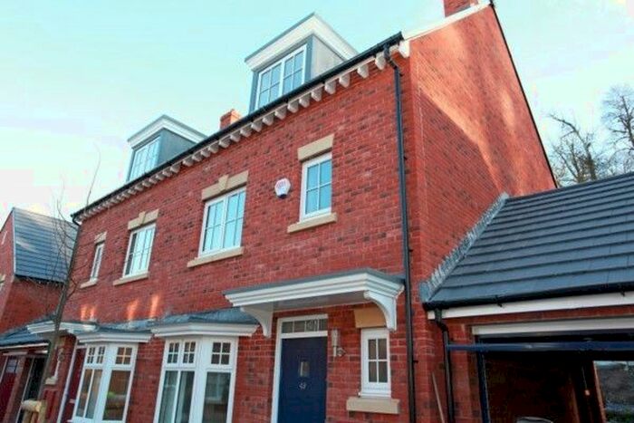 4 Bedroom Town House To Rent In Thornfield Road, Bristol BS10