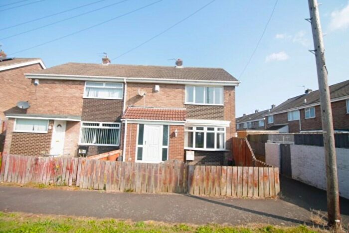 2 Bedroom End Of Terrace House To Rent In Airedale Gardens, Hetton-le-Hole, Houghton-le-Spring, DH5