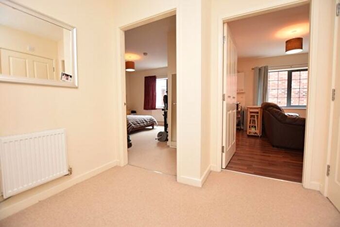 1 Bedroom Apartment To Rent In Cutlery Works, Lambert Street, S3