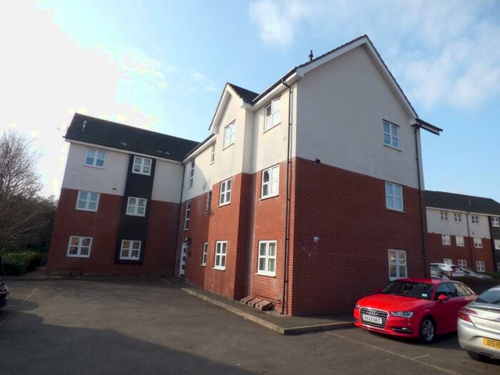 2 Bedroom Apartment To Rent In Leyburn Road, Solihull, West Midlands, B37