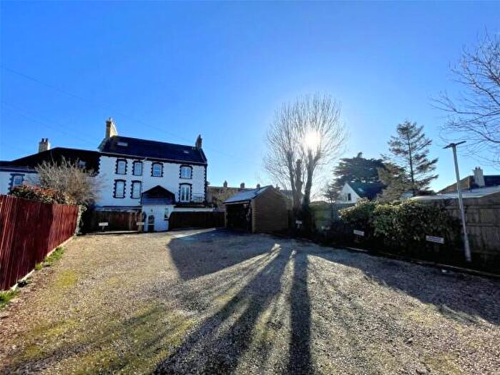 1 Bedroom Flat For Sale In Flat, South Street, Braunton, EX33