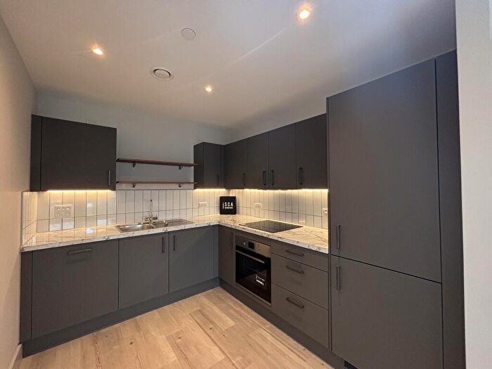 2 Bedroom Apartment To Rent In Prince Charles Road, EX4