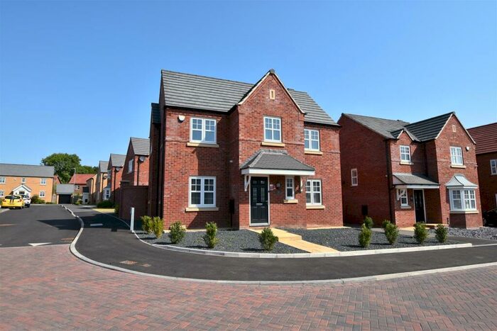 4 Bedroom Detached House To Rent In Carnation Road, Loughborough, LE11