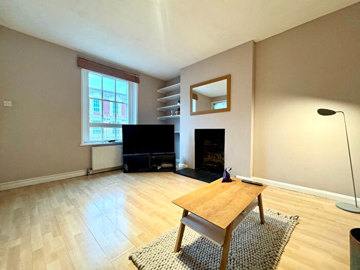 2 Bedroom Flat To Rent In Wilmot Street, London, E2